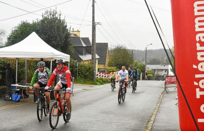 En Loperhet, con 920 cruces, récord batido para el desafío ciclista Loperhethon