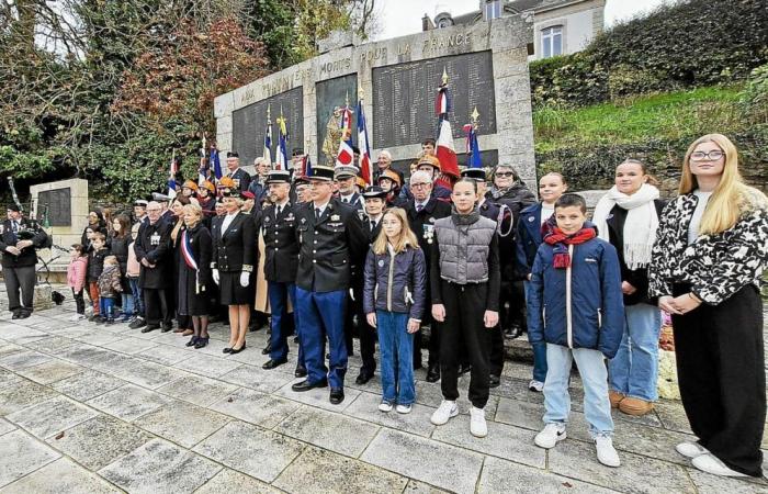 En Pontivy, los jóvenes también contribuyen al deber de memoria este 11 de noviembre