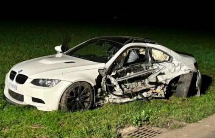 Conductor de BMW choca contra una camioneta: dos heridos graves tras un accidente en Güttingen TG