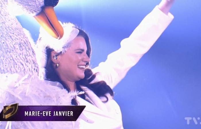 Marie-Ève ​​​​Janvier ofrece una actuación espectacular en el set de Masquerade Singers