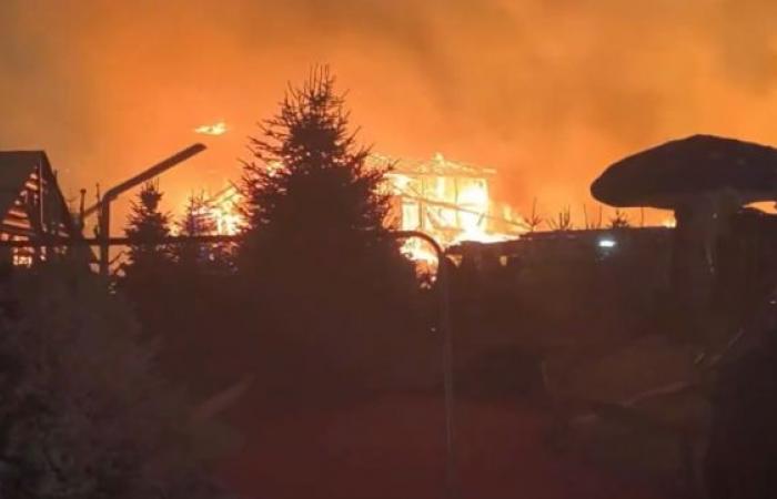 Incendio en el pueblo navideño de Barcarès: ¿accidental, criminal, anticristiano?