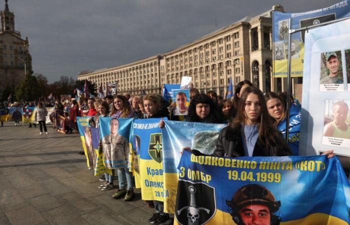 La población ucraniana no quiere renunciar a nada, ni Francia ni la OTAN