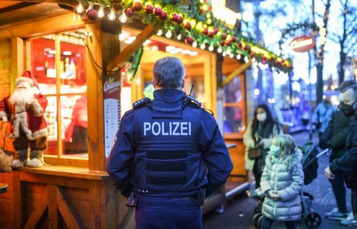 La policía arresta a un joven de 17 años que presuntamente planeó un ataque en un mercado navideño