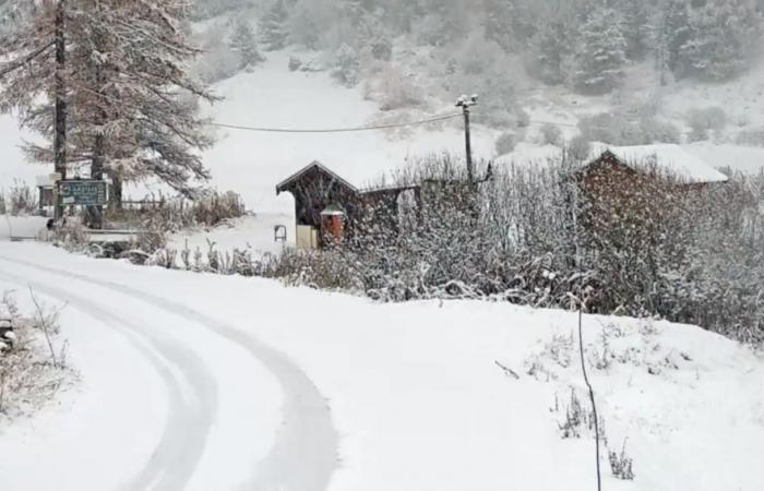 Ha caído la nieve, la primera gran ofensiva del invierno en estas estaciones de esquí