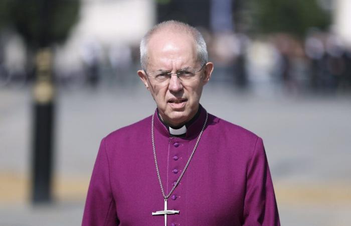 La dimisión del líder de la Iglesia Anglicana Justin Welby, salpicada