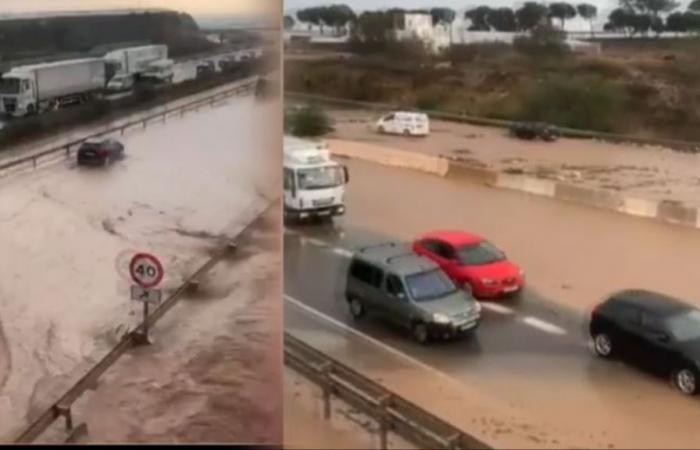 una borrasca inunda las carreteras de Almería y desborda sus ramblas