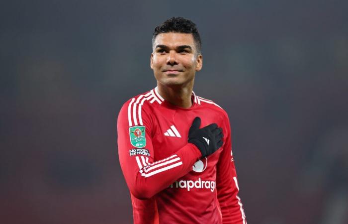 Casemiro reacciona cuando el Manchester United anuncia la salida de Ruud van Nistelrooy y envía un mensaje poderoso