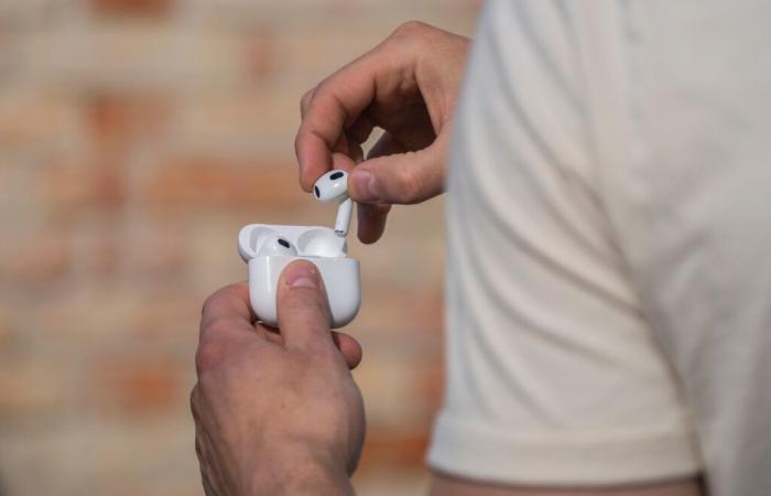 Ruán. El ladrón lo encontró… ¡gracias a los AirPods!