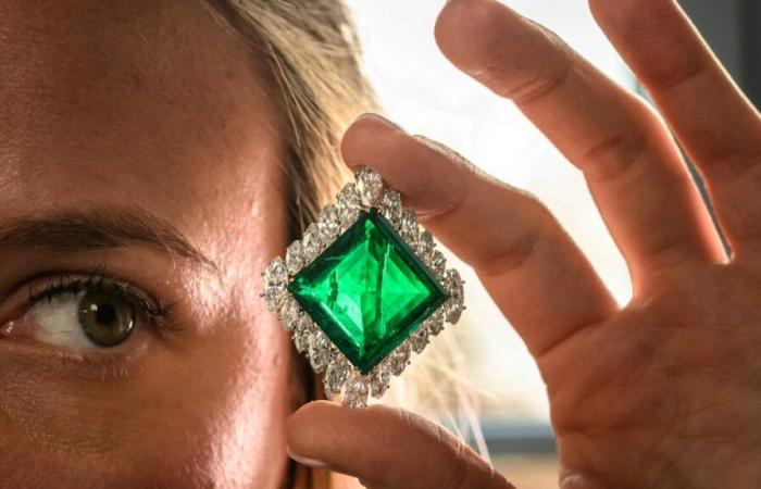 ‘Aga Khan Emerald’ se convierte en la joya más cara del mundo