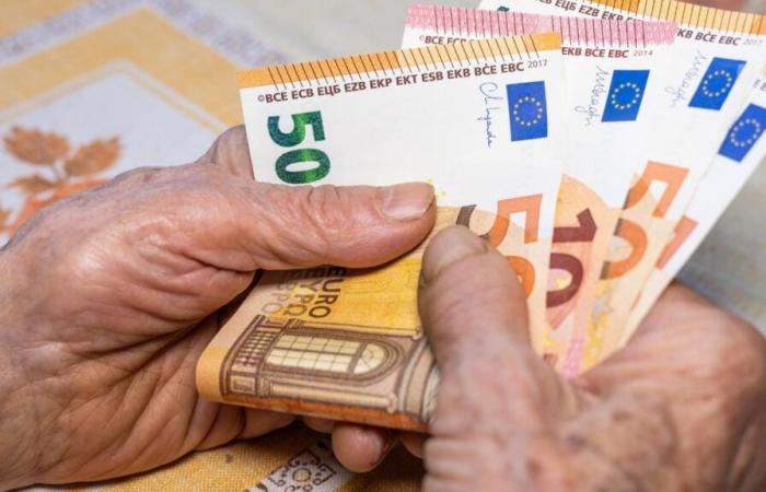 Buenas noticias para las pensiones finalmente aumentadas, las personas mayores preocupadas