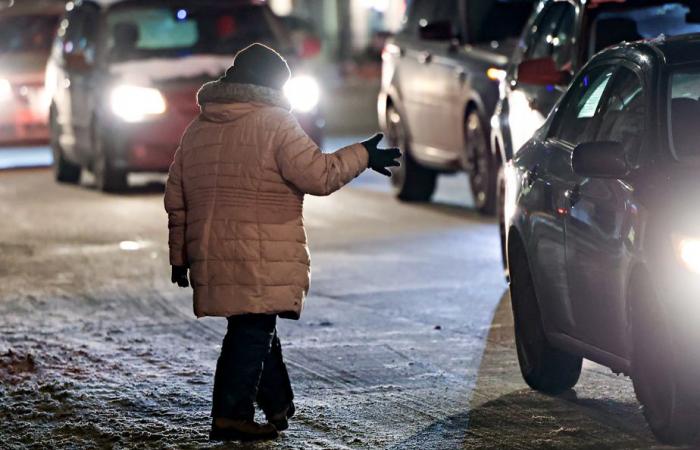 Personas sin hogar en Montreal | “¿A cuántas muertes nos enfrentaremos este invierno?”