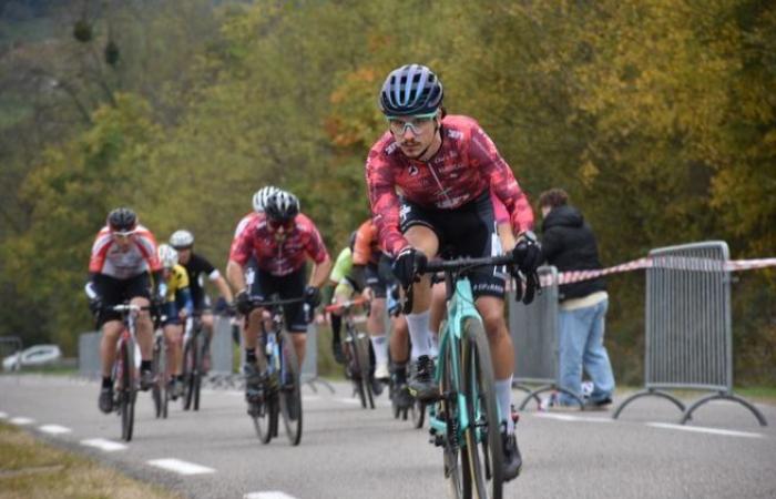 El ciclocross de Belmont-de-la-Loire todavía atrae a mucha gente