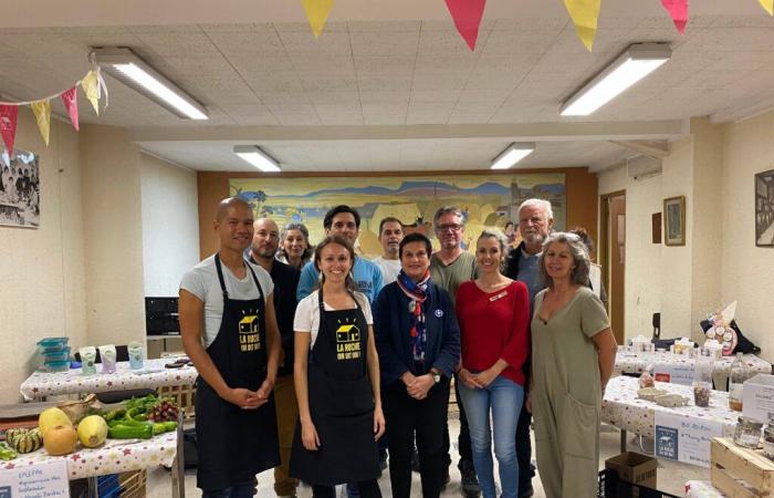 La colmena que dice sí se instala en Mourillon, en Toulon, con productos de productores locales