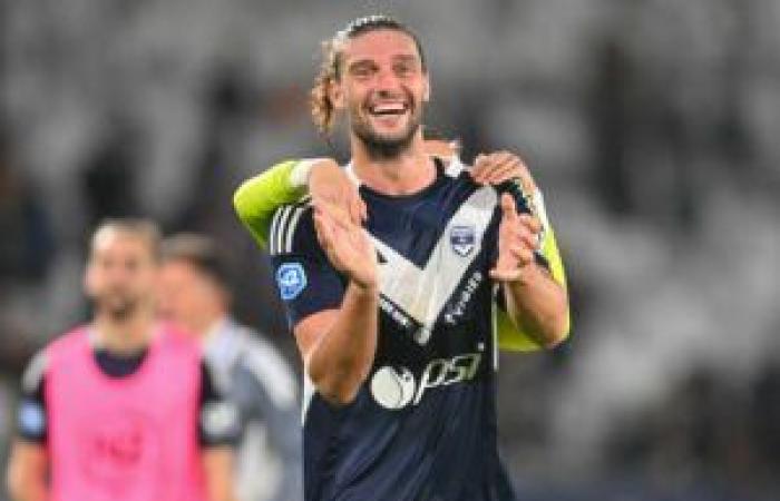 [J10] Fútbol-Talentos nacionales: Andy Carroll vuelve a ser premiado, también exjugador del Burdeos