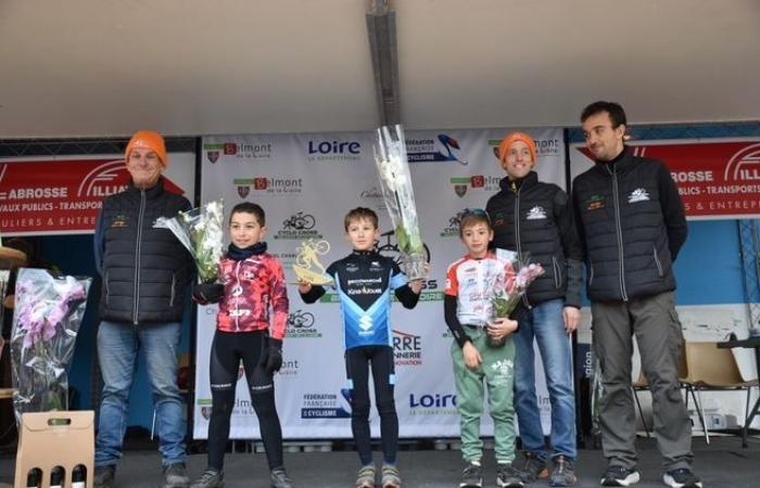 El ciclocross de Belmont-de-la-Loire todavía atrae a mucha gente