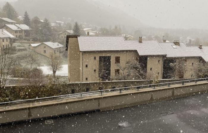 La nieve dificulta el tráfico en los pasos de los Alpes del Sur