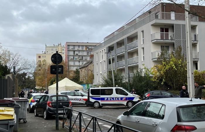 Rennes. Un hombre de 49 años muere apuñalado en la calle