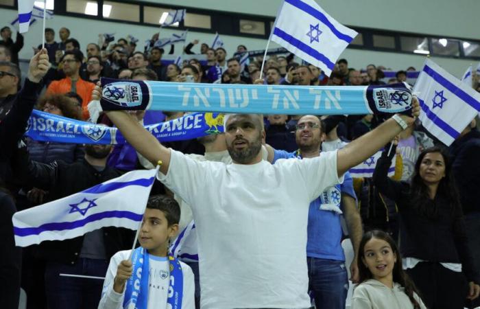 Francia-Israel: entre 100 y 150 seguidores israelíes en el aparcamiento del Stade de France