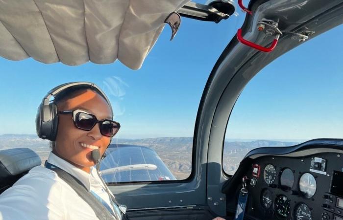 Amathoullah, formada en Perpiñán, se convierte en la primera mujer piloto de línea aérea de Mayotte