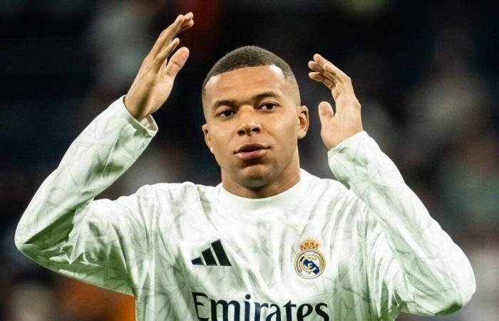 Una foto de Mbappé con una cachimba provoca el enfado de la afición del Real