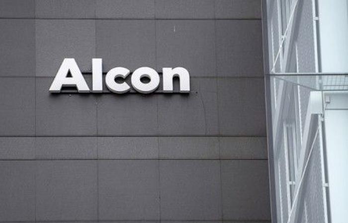 Alcon en apuros, tras una moderación de ambiciones