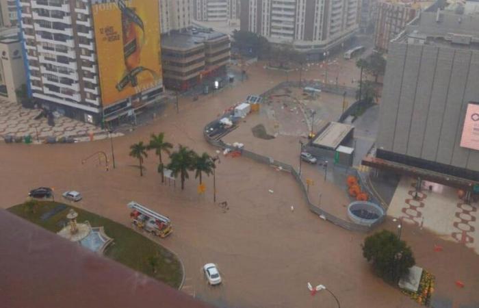 Inundaciones en el centro de Málaga, trenes suspendidos y más de 3.000 evacuados por la DANA