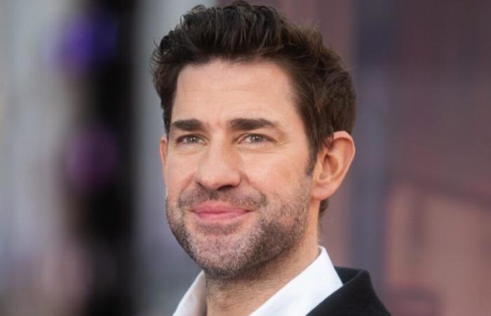 John Krasinski nombrado el hombre vivo más sexy según People en 2024