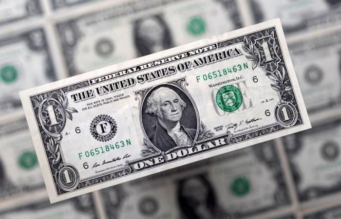 El dólar alcanza su nivel más alto en un año mientras el impulso de la elección de Donald Trump eclipsa las previsiones de flexibilización de la Fed