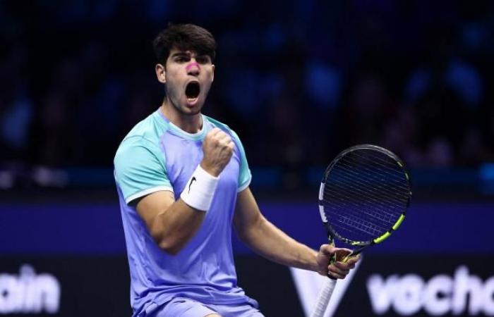 Carlos Alcaraz vuelve a la carrera por las semifinales al vencer a Andrey Rublev (Tenis)