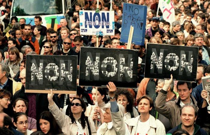 Los Jóvenes Comunistas de Touraine quieren disolver la asociación “Tours et Des Lys”