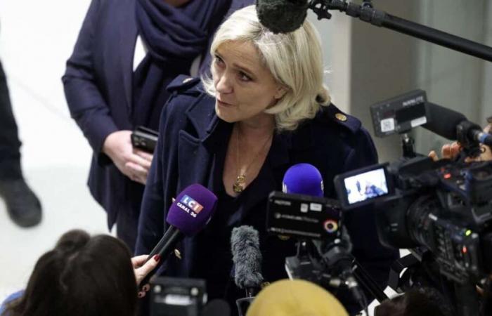 Cinco años de prisión y cinco años de inhabilitación solicitados contra Marine Le Pen