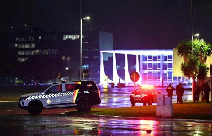 En Brasil, un hombre cargado de explosivos muere frente al Tribunal Supremo