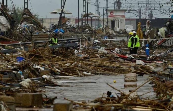 Se pronostican 180 milímetros de lluvia: Valencia en alerta roja, dos semanas después de las inundaciones mortales