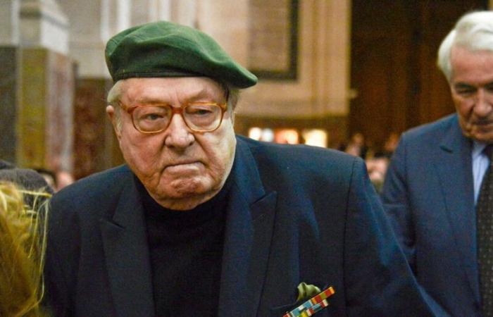 Jean-Marie Le Pen hospitalizado por debilidad general