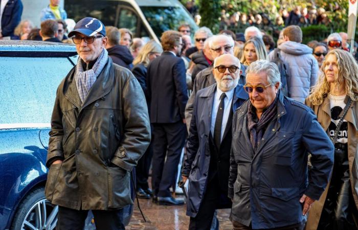 “en el cementerio…”, un nuevo homenaje de Splendid entre la ironía y la nostalgia