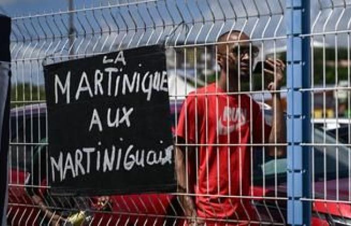 arresto de Rodrigue Petitot, conocido como “la R”, figura del movimiento contra el alto costo de la vida