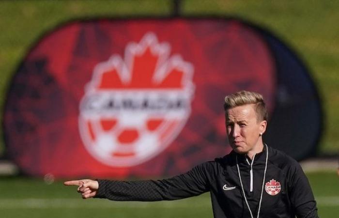 Espionaje con drones: Soccer Canada despide al entrenador