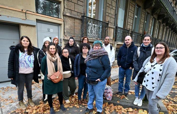 “Ganamos 1.300 euros al final de nuestra carrera”: movilización en Toulouse para la extensión del bono Ségur a todos los empleados de Cités Caritas