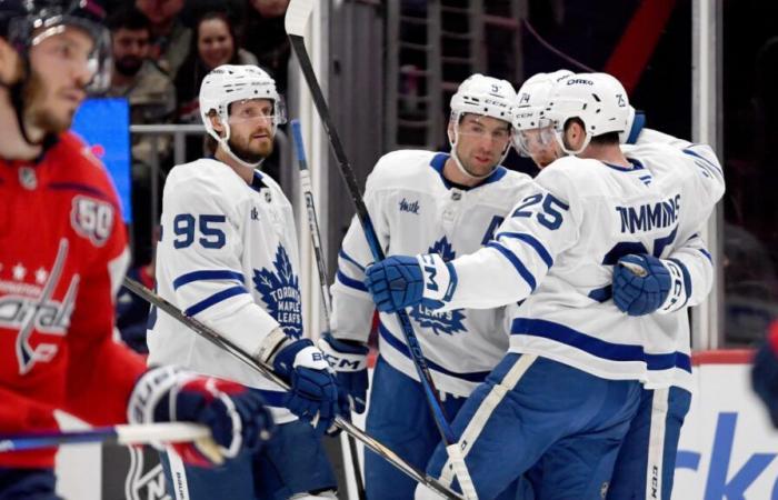 Tavares corona el regreso de los Maple Leafs