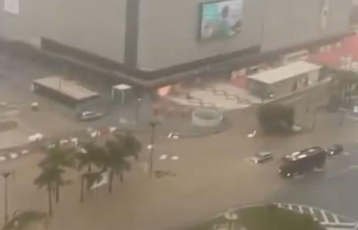 Noticias, Copa Billie Jean King > Alerta por inundaciones en Málaga, aplazado el encuentro entre España y Polonia