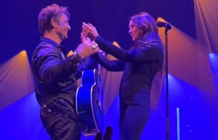 David Hallyday y Laura Smet, hermano y hermana, se reencontraron en el escenario después de 7 años