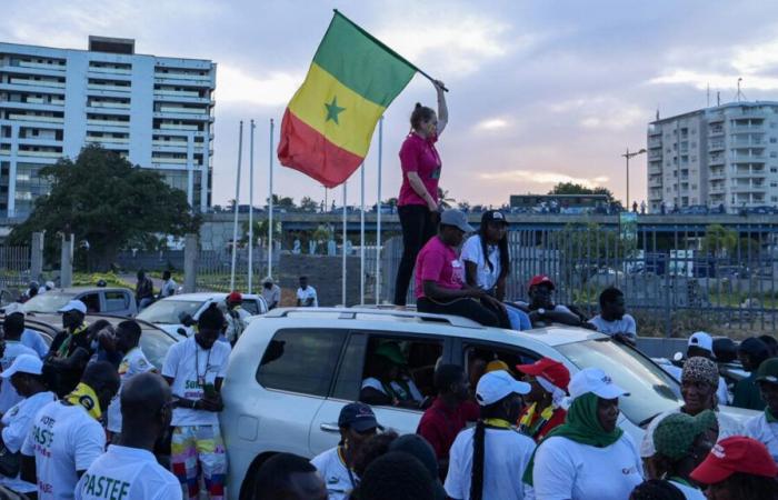 En la actualidad: el final de la campaña electoral bajo alta tensión en Senegal…