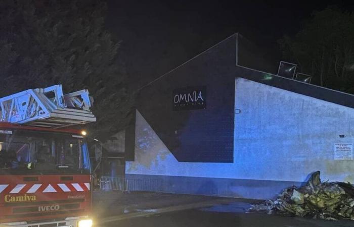 En Côtes-d’Armor, un incendio destruye gran parte de una discoteca