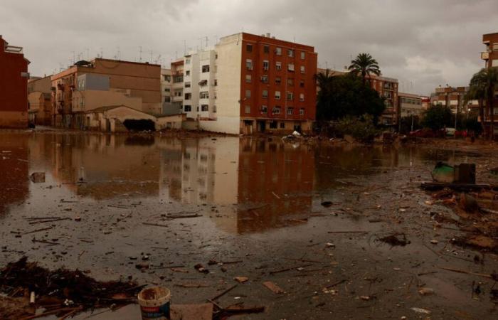 La costa cerca de Valencia en alerta roja, dos semanas después de las inundaciones mortales – Libération