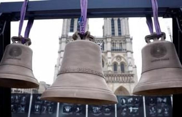 Emmanuel Macron pronunciará su discurso en la plaza, no en la catedral