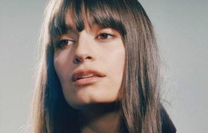 Clara Luciani: Soy demasiado natural y sin misterio para ser una estrella