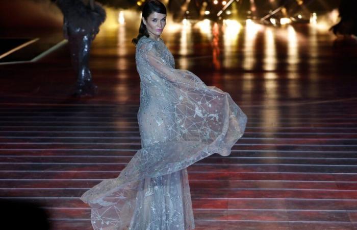 Elie Saab celebra 45 años de moda con un grandioso desfile en Riad