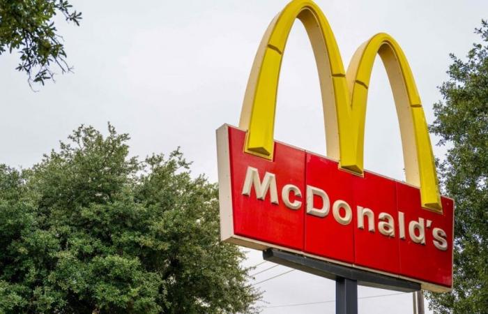 “Templo tóxico de la vergüenza”: la nota reprobatoria de McDonald’s, Subway y Couche-Tard