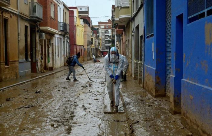 Inundaciones en España: el litoral valenciano en alerta roja