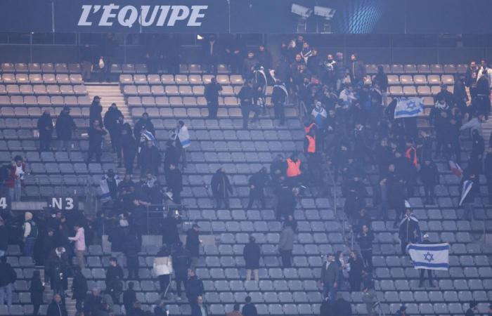 Peleas en las gradas, periodistas rechazados por la policía a la entrada del Estadio de Francia… Siga nuestro directo